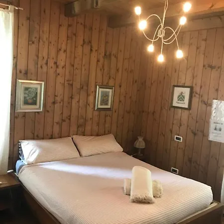 Casa Del Viandante And Bed & Breakfast